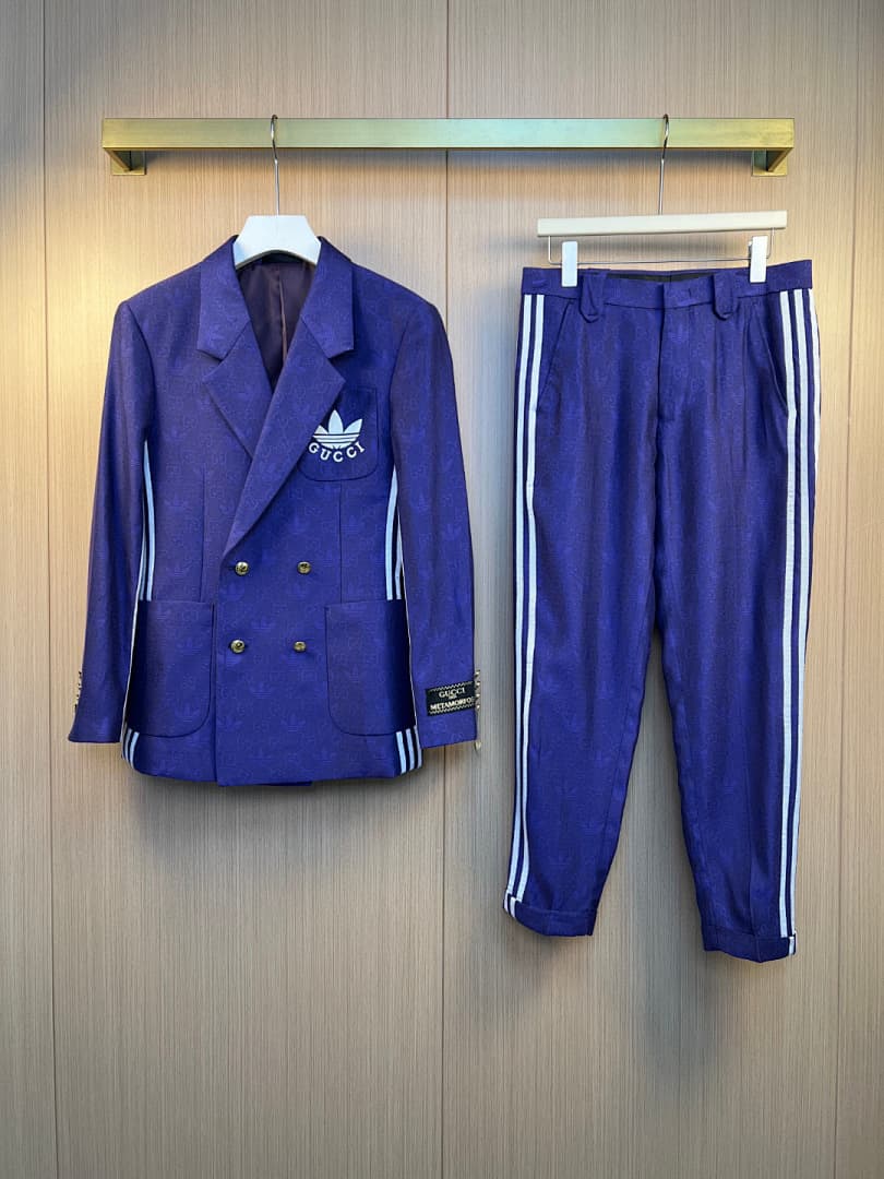 Fato Gucci x Adidas Trefoil Completo foto 01