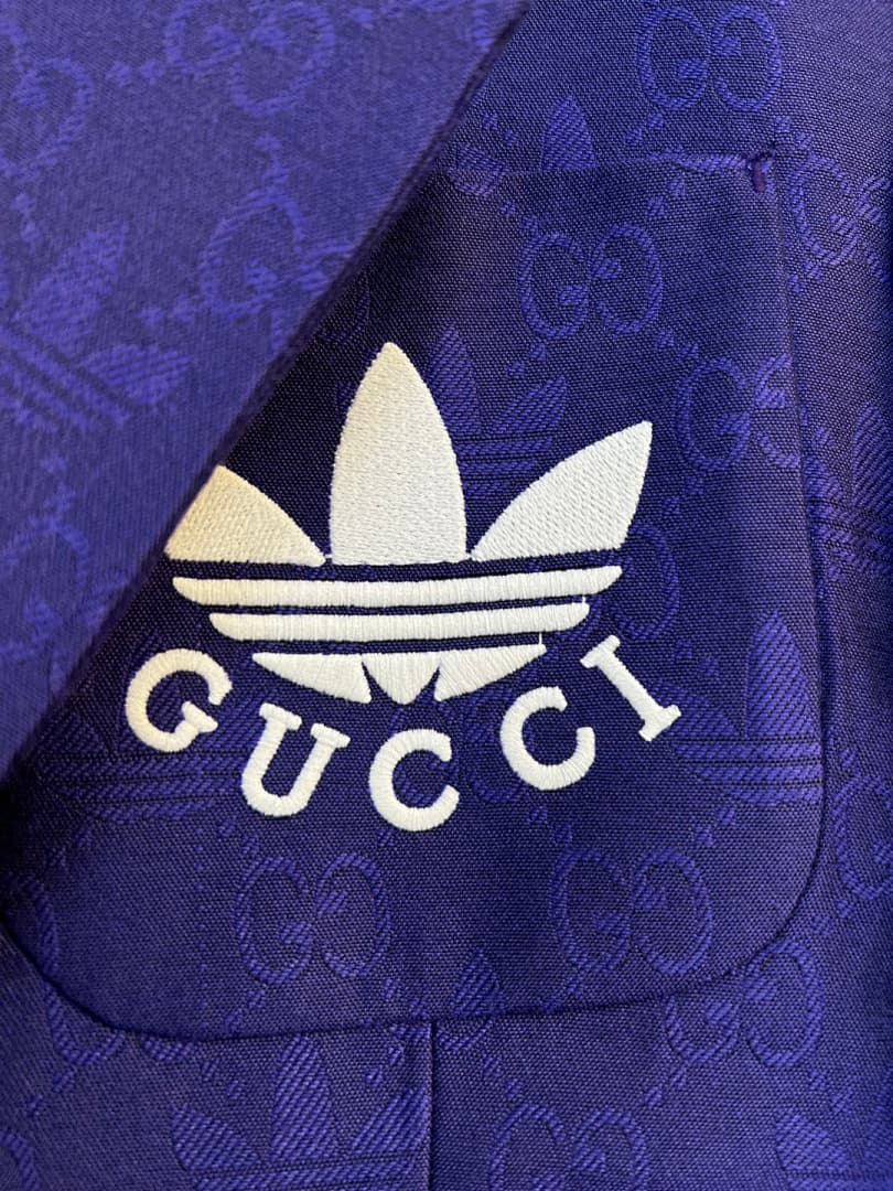 Fato Gucci x Adidas Trefoil Completo foto 05