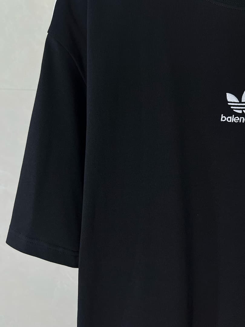 Colecção Adidas Trefoil Paris Collaboration foto 07