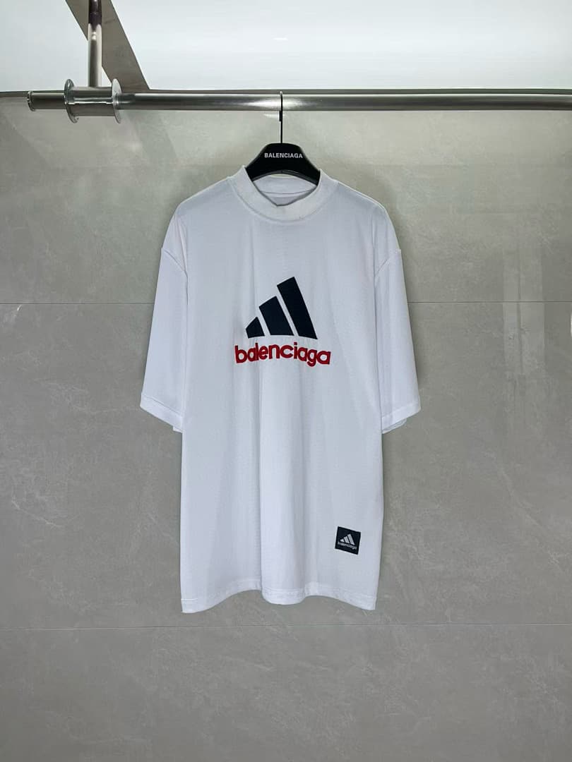 Peça Reversível Adidas Paris Colecção foto 08