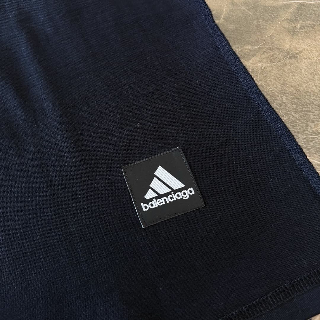 T-Shirt Adidas ZQ 23 foto 03