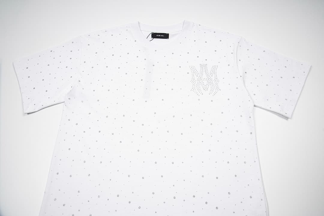 T-Shirt Amiri com Rhinestones Estrelados foto 08