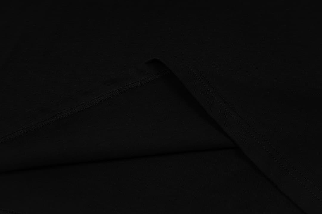 T-Shirt Amiri com Bordado Bolso foto 03