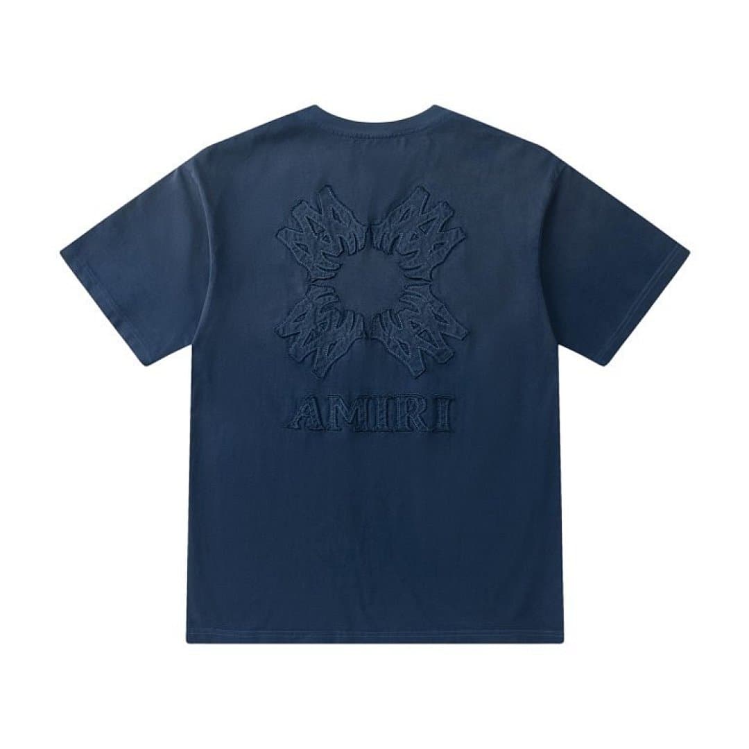 T-Shirt AMIRI com Logo Patch Bordado foto 12