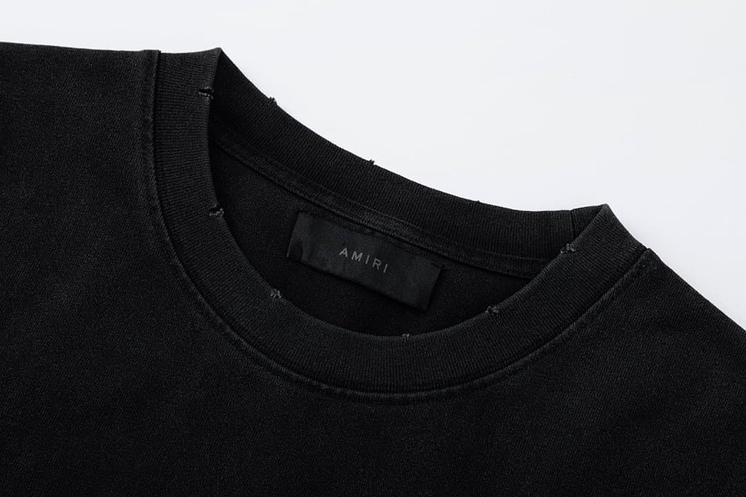 T-Shirt AMIRI com Logo Metalizado Desgastado foto 02