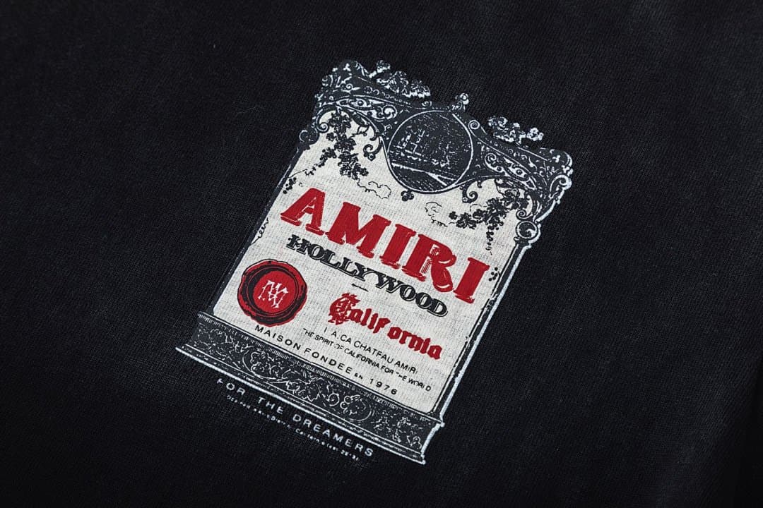 T-Shirt AMIRI com Impressão Digital Vintage foto 07