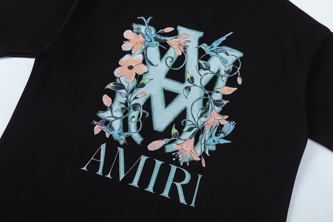 T-Shirt AMIRI com Impressão Digital Premium foto 07
