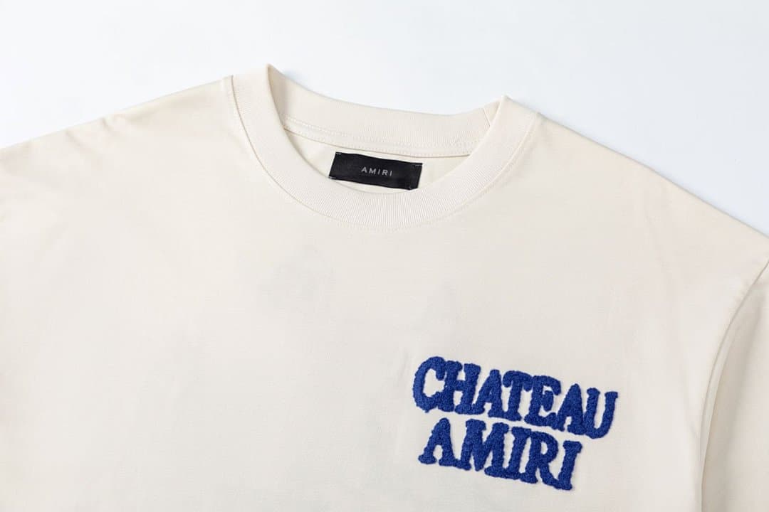 T-Shirt AMIRI Château com Bordado Castelo foto 07