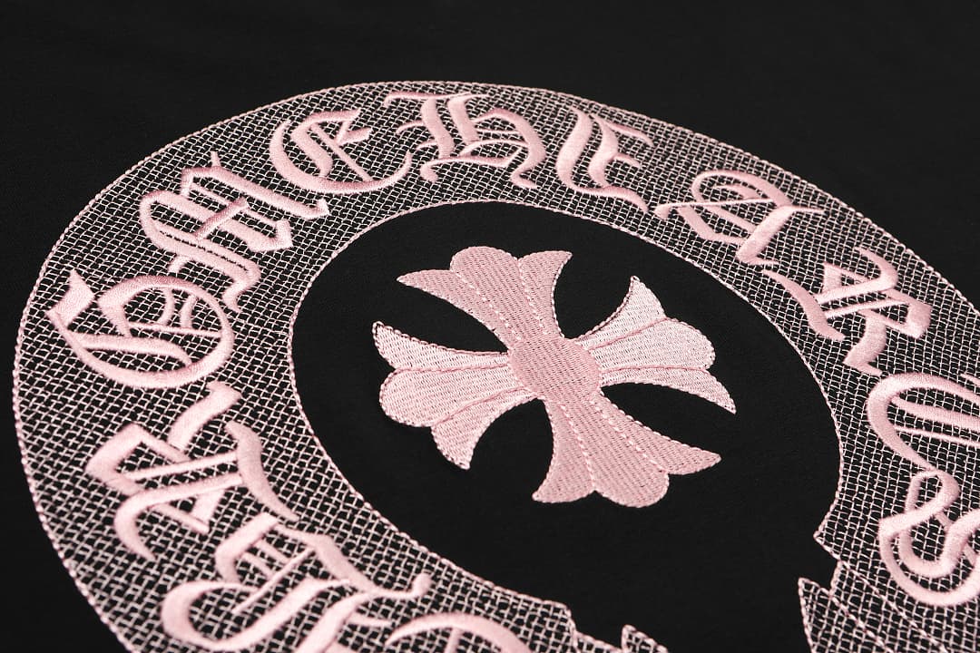 T-Shirt Chrome Hearts Ferradura Bordada foto 12