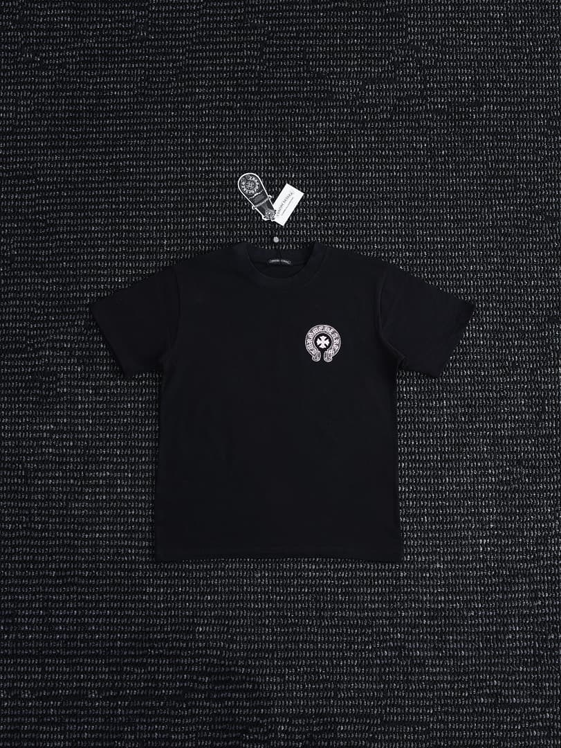 T-Shirt Chrome Hearts Ferradura Bordada foto 16