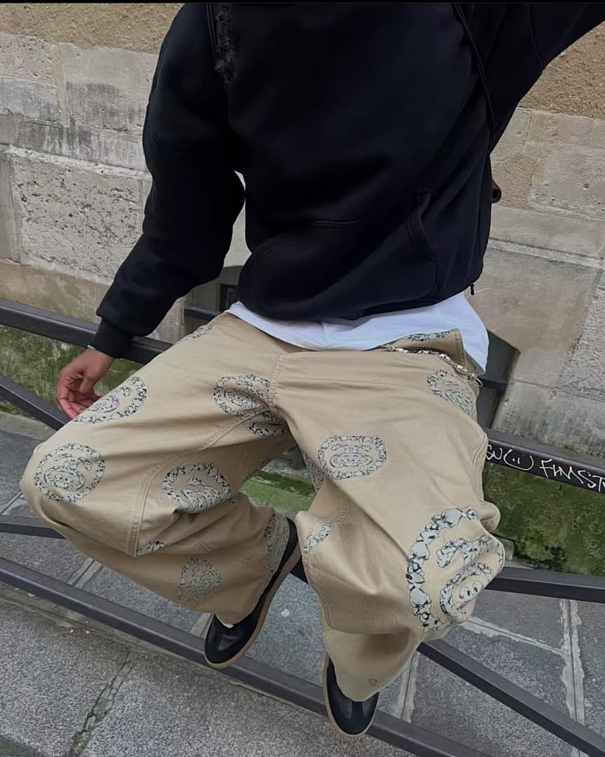 Calças Chino Stussy x Denim Tears foto 10