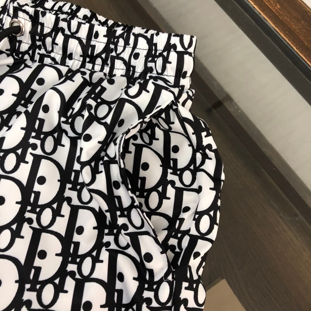 Calções de Praia Dior Monograma Preto-Branco foto 04