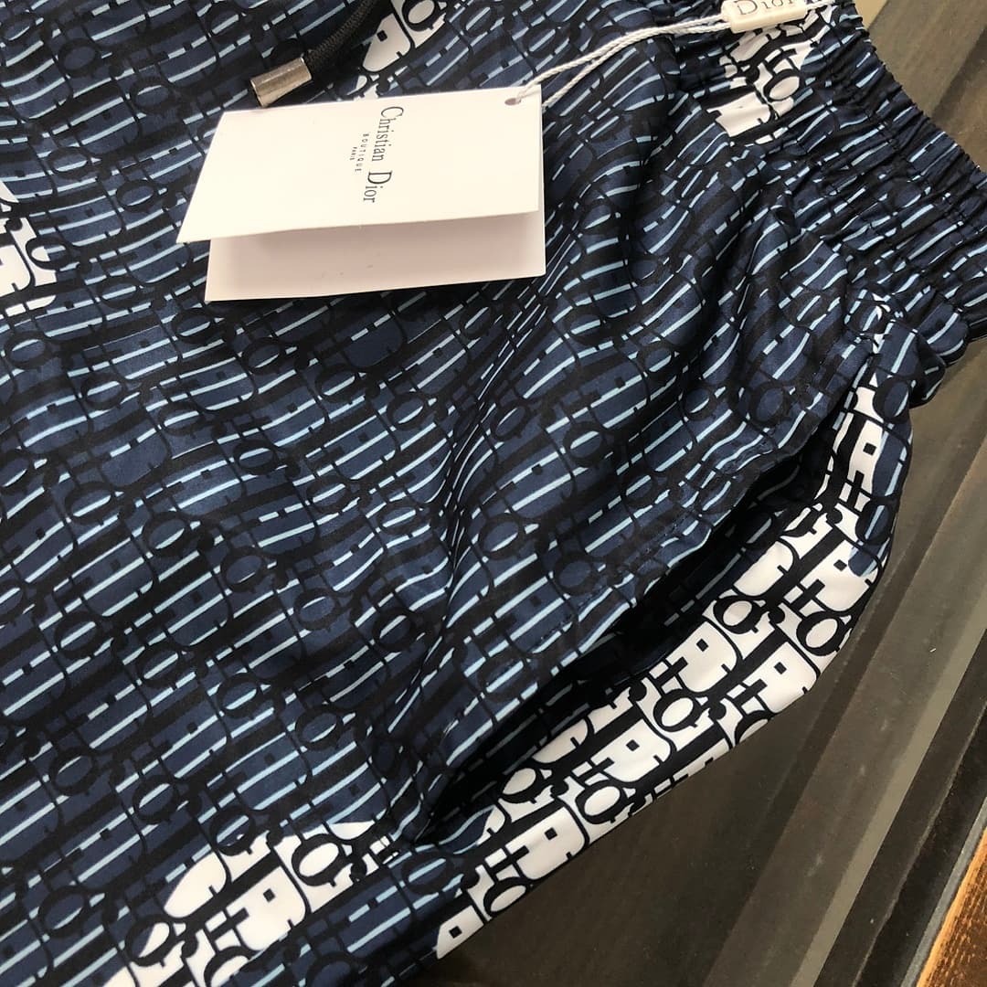 Calções de Praia Dior Monograma Azul-Branco foto 03