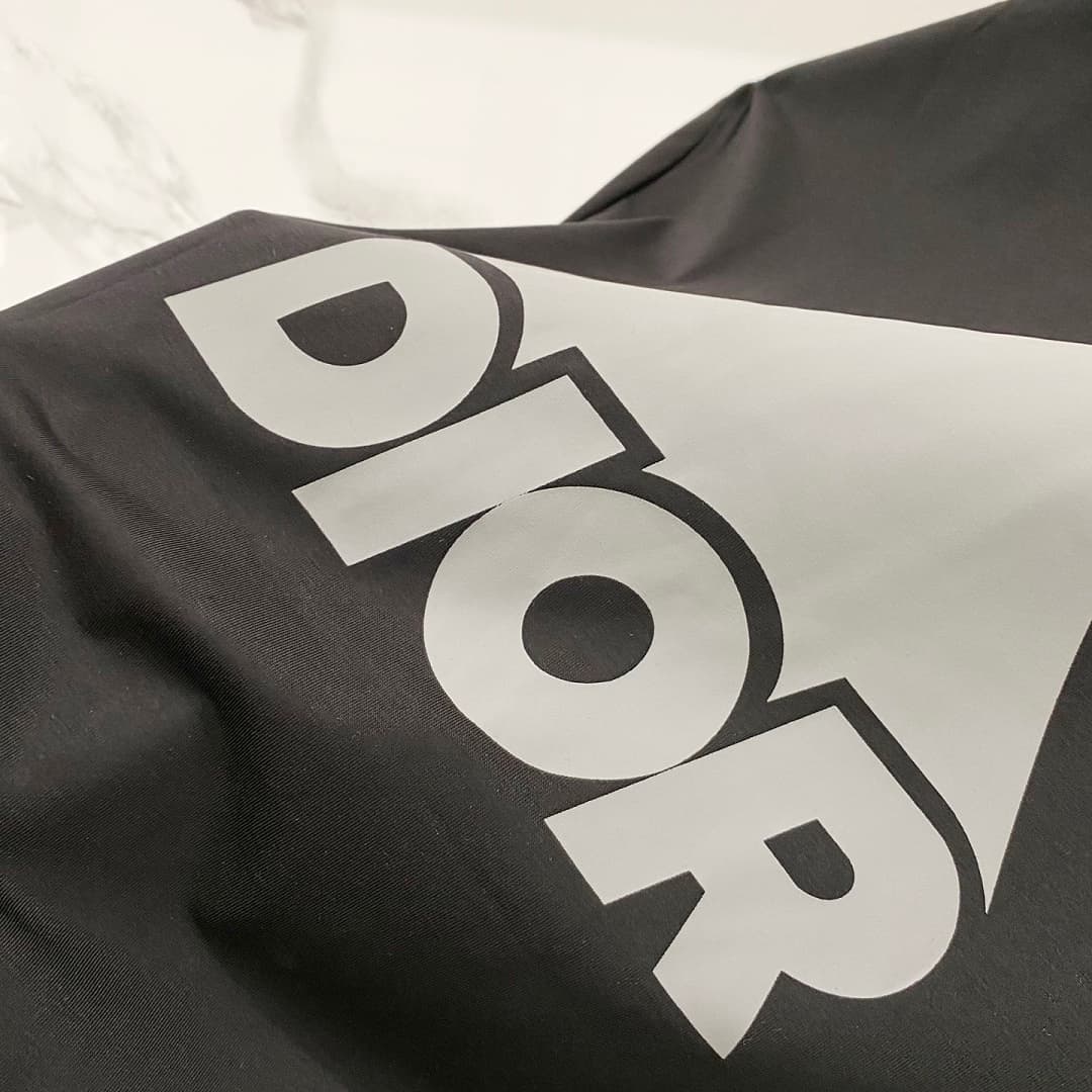 T-Shirt Dior DIOR Logo Preto foto 07