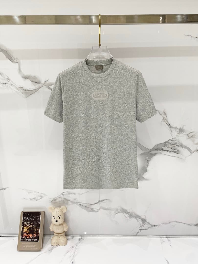 T-Shirt Dior TT49 foto 01