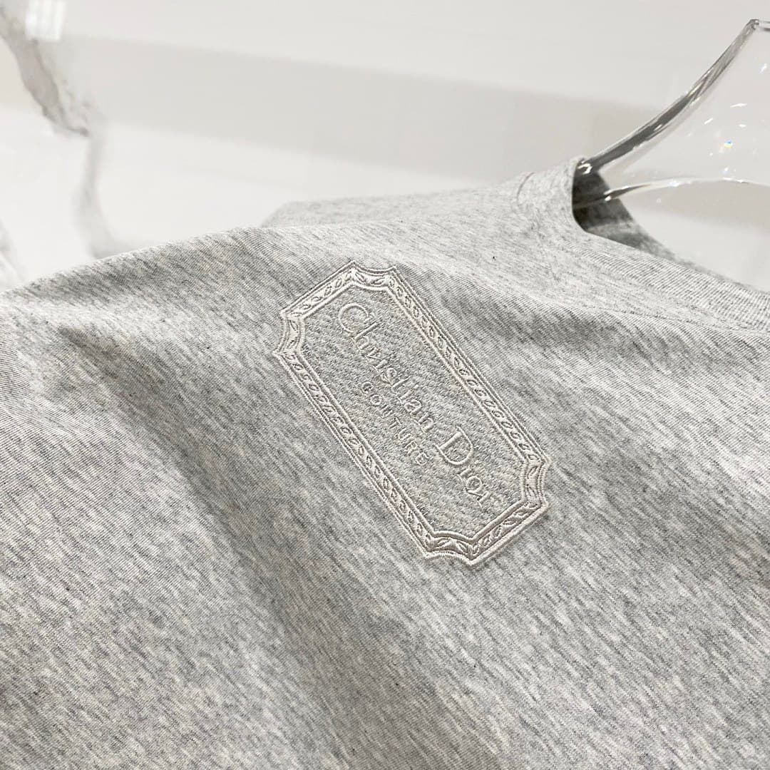 T-Shirt Dior TT49 foto 05