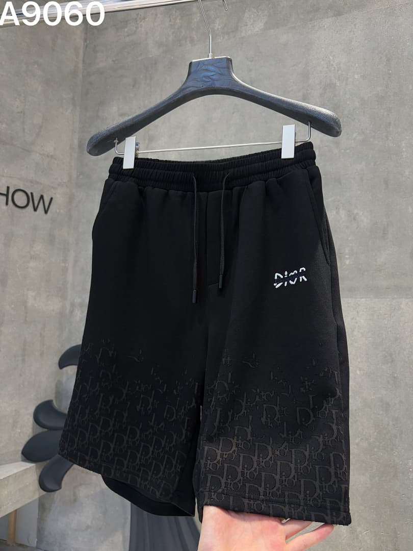 Shorts Dior YL73 foto 01