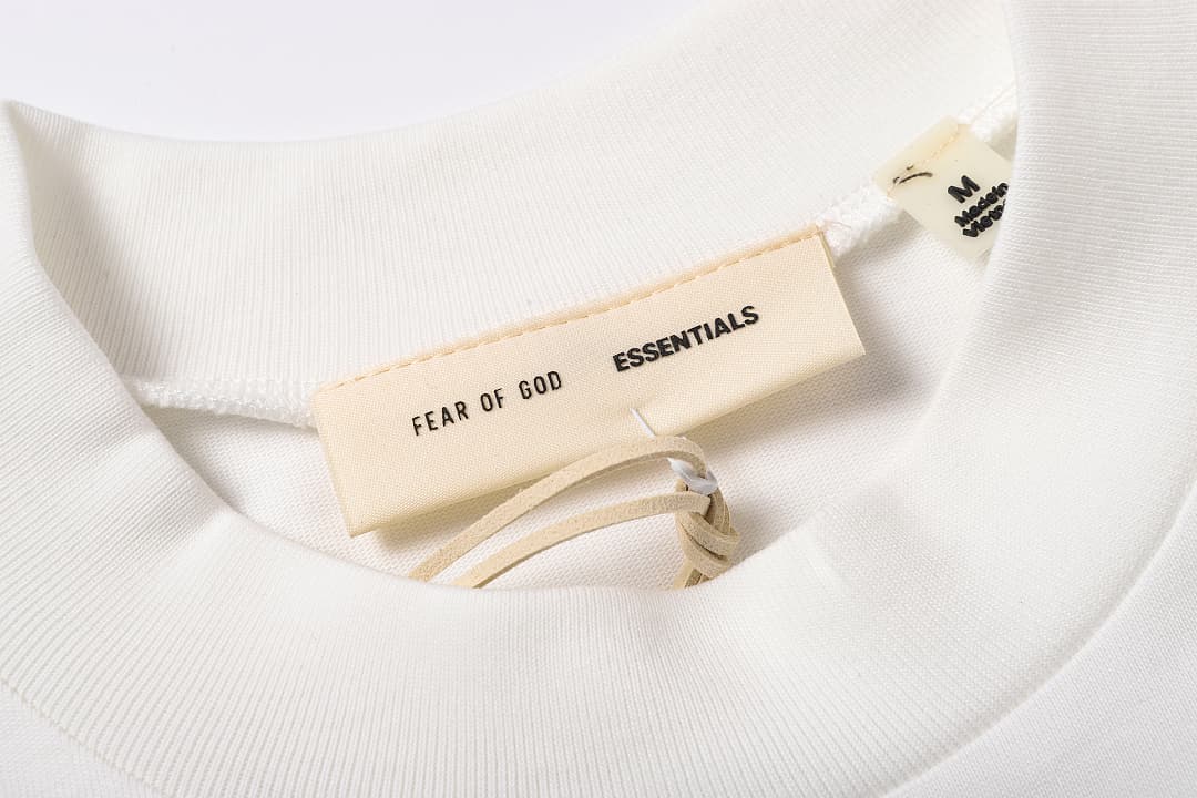 T-Shirt FOG Embossed Letter foto 17