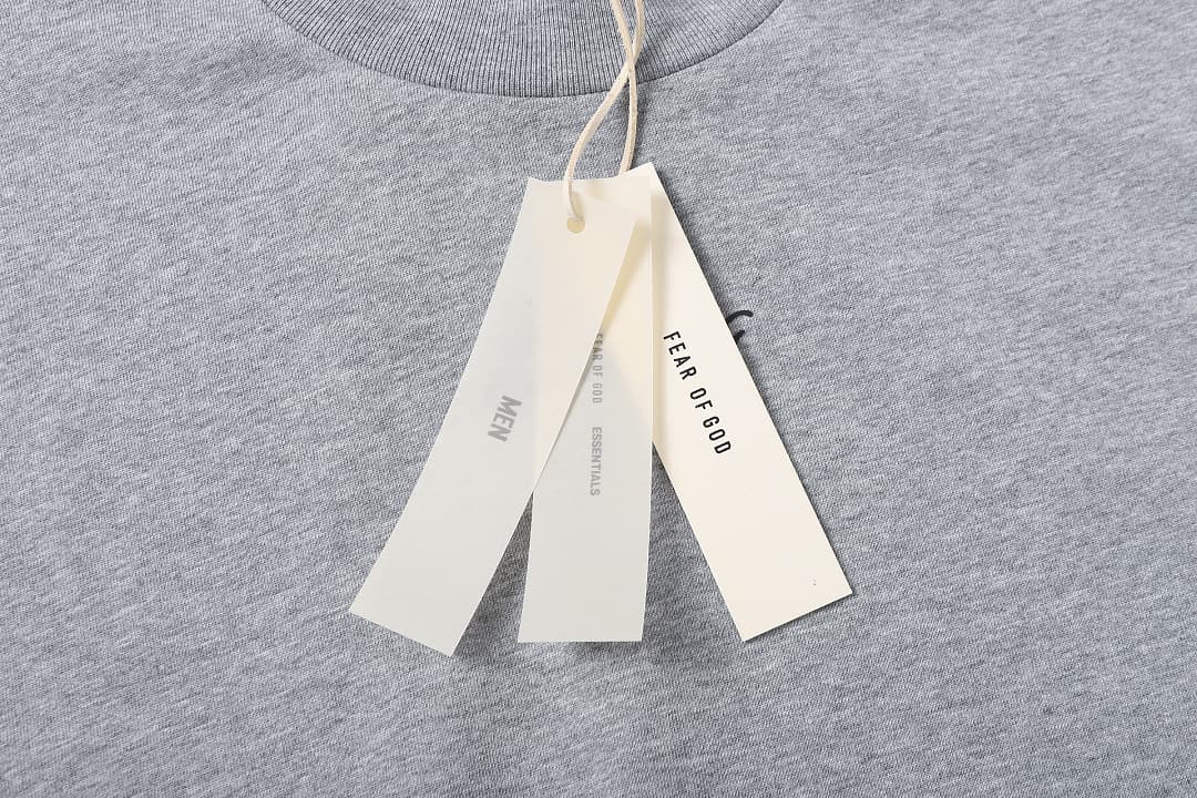 T-Shirt FOG Embossed Letter foto 29