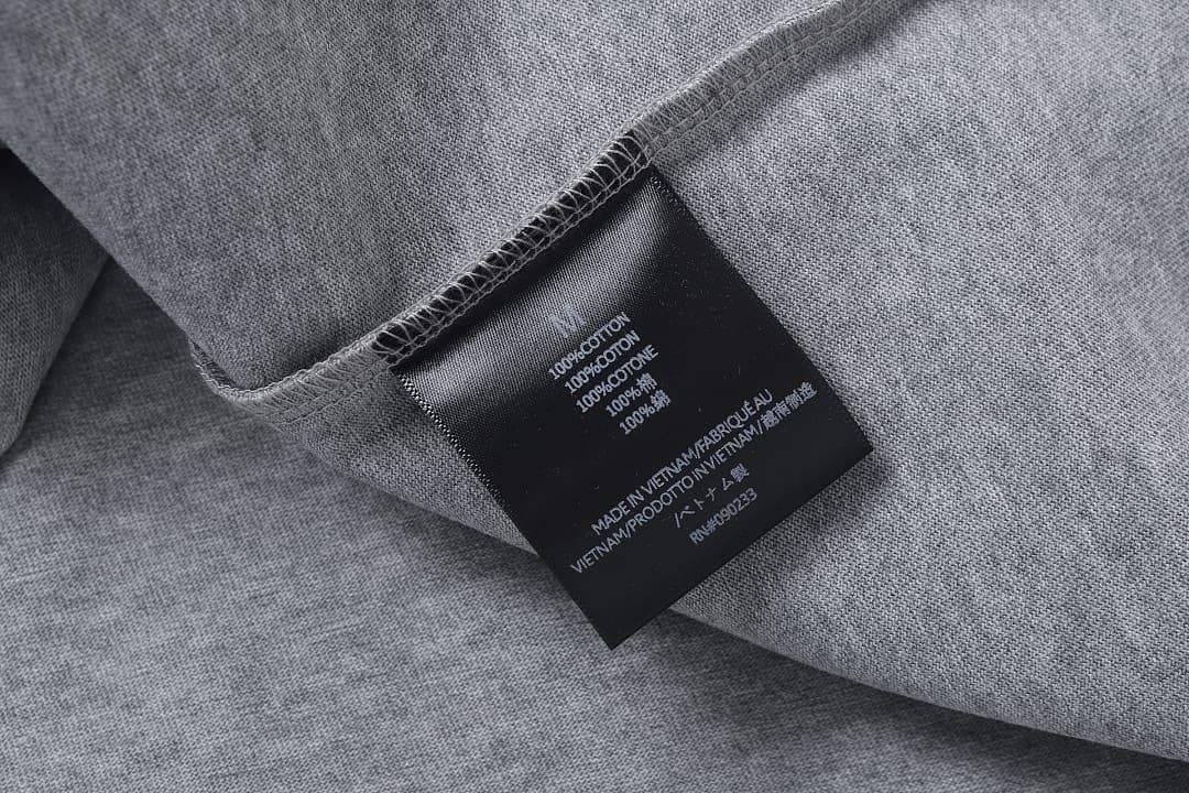 T-Shirt FOG Embossed Letter foto 32