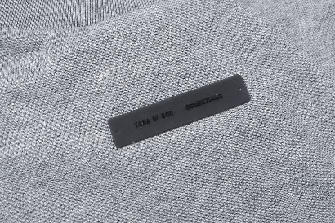 T-Shirt FOG Embossed Letter foto 33