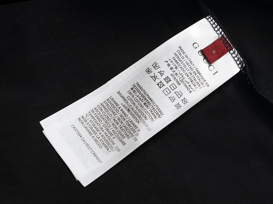 T-shirt Gucci Floral Retro Preto foto 03