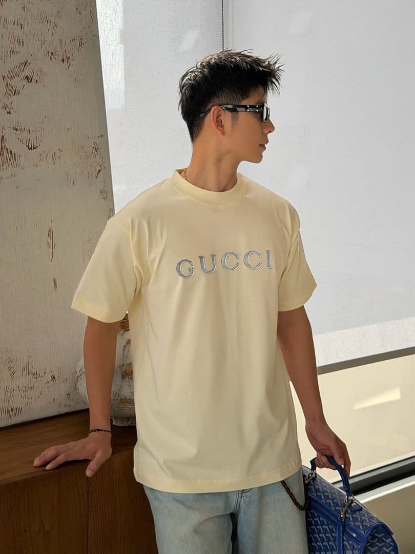 T-shirt Gucci Premium foto 03