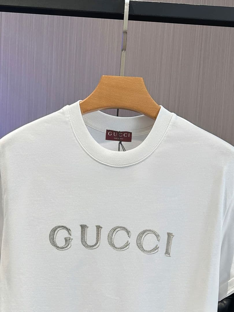 T-shirt Gucci Premium foto 29