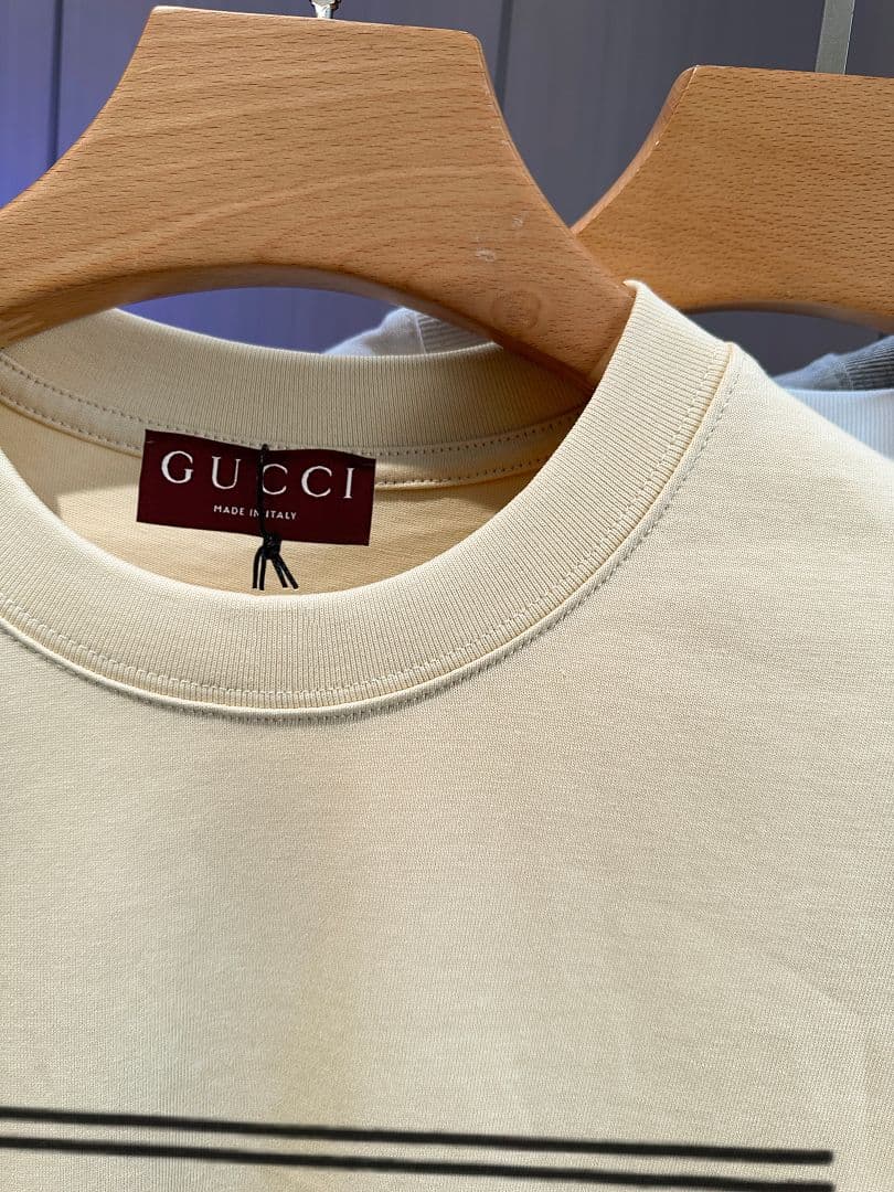 T-shirt Gucci Branco Made in Italy foto 08