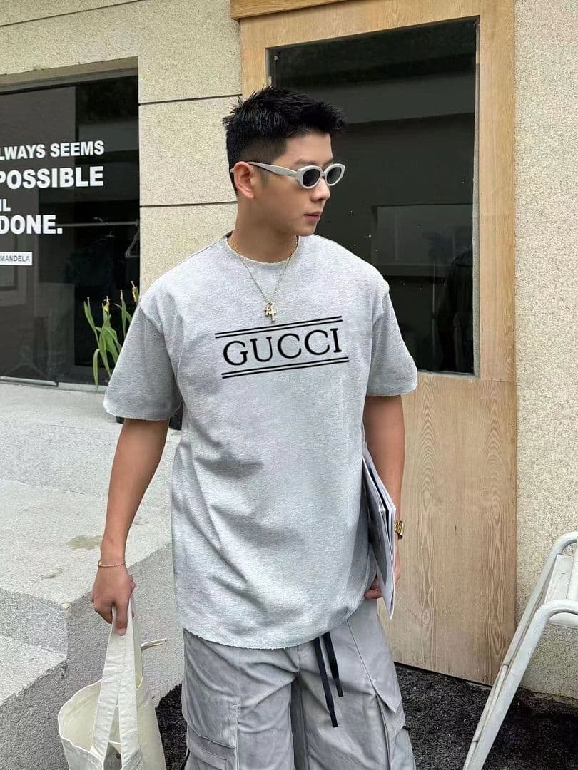 T-shirt Gucci Branco Made in Italy foto 12