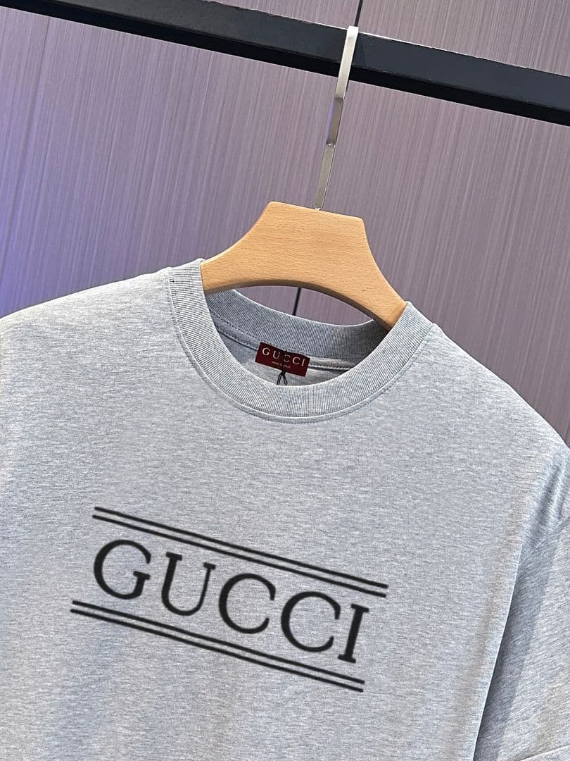 T-shirt Gucci Branco Made in Italy foto 19