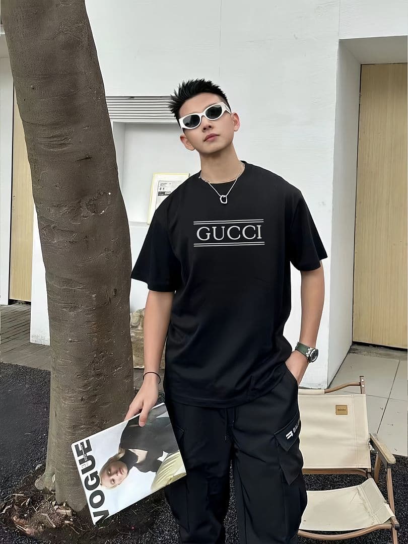 T-shirt Gucci Branco Made in Italy foto 23