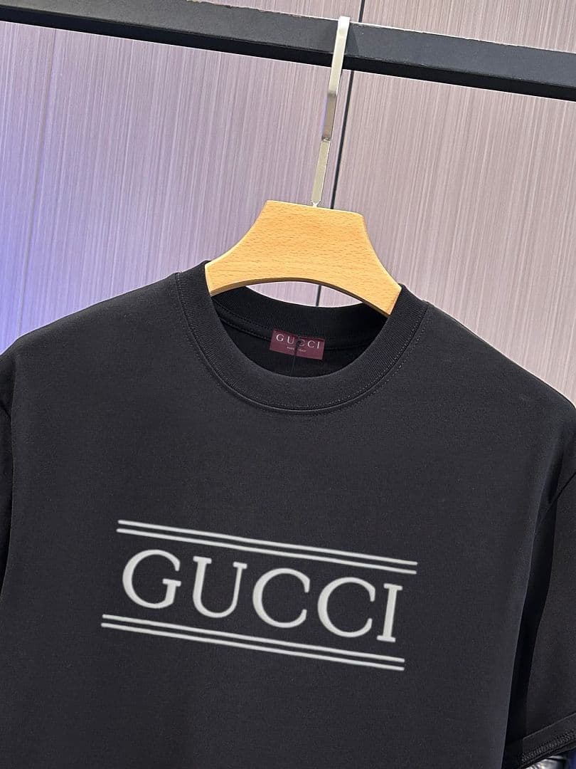 T-shirt Gucci Branco Made in Italy foto 29