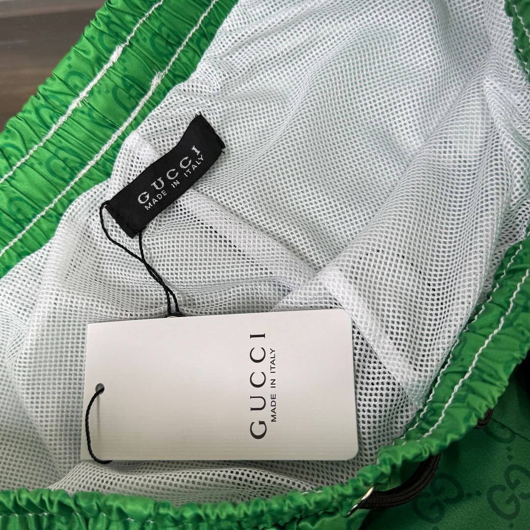 Calções de Praia Gucci Verde Limão foto 05