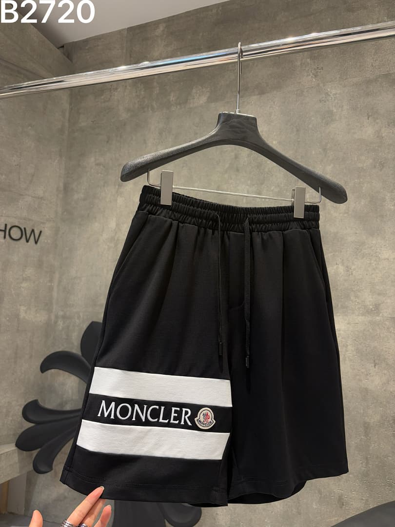 Calções Moncler Logo Banda foto 01