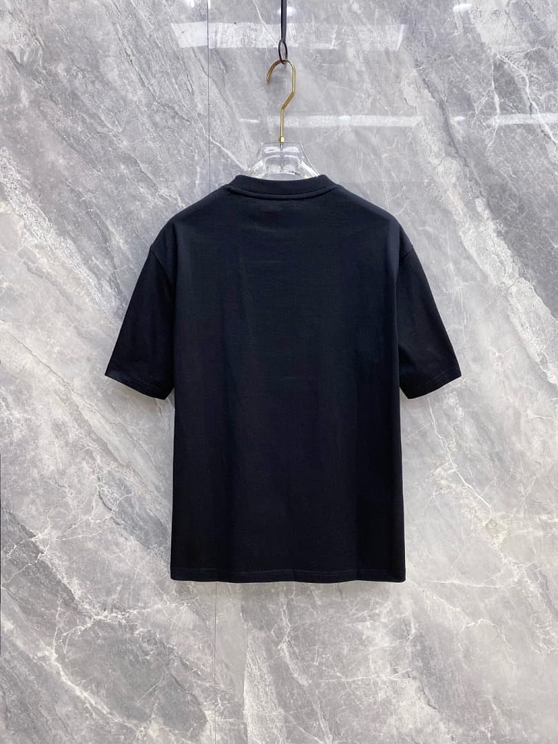 T-Shirt Moncler Preto Logo Circular foto 09