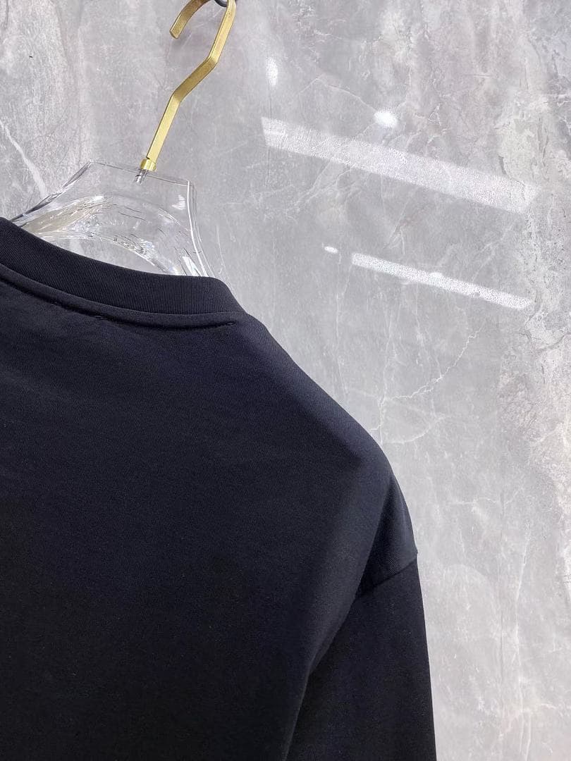T-shirt Moncler Azul-Marinho com Logo Ondulado foto 07