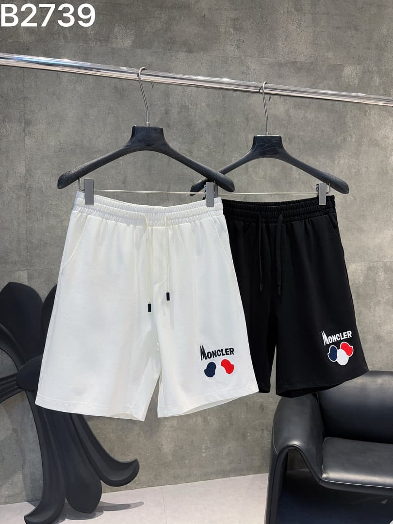 Calções Moncler Pretos Minimalistas foto 04
