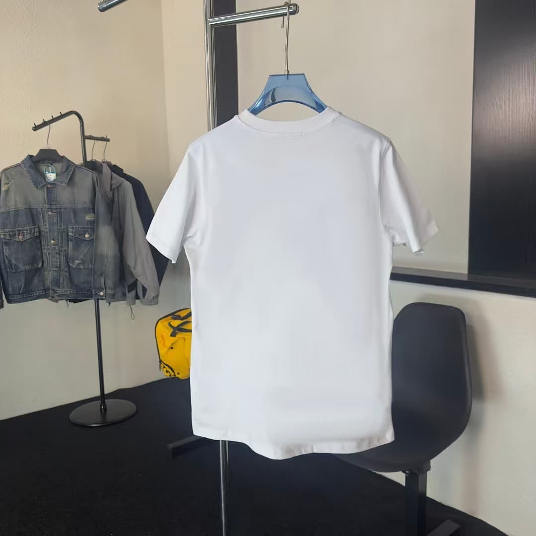 T-shirt Moncler Branca com Logo Circular Colorido foto 09