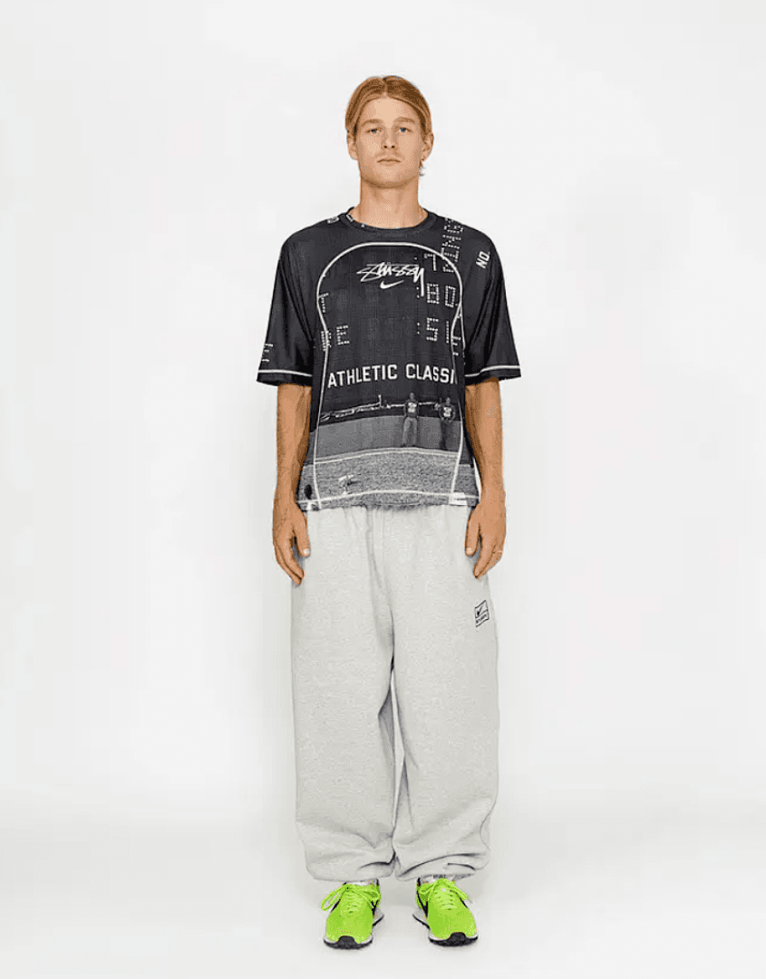 T-shirt Stussy x Nike 24SS Preto foto 02