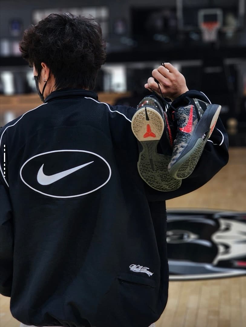Supreme x Nike Track Jacket 25SS foto 09
