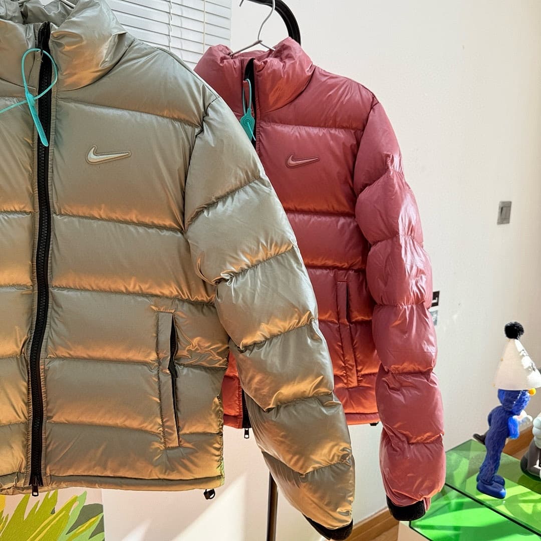 Nike x Drake Nocta Puffer Jacket foto 03
