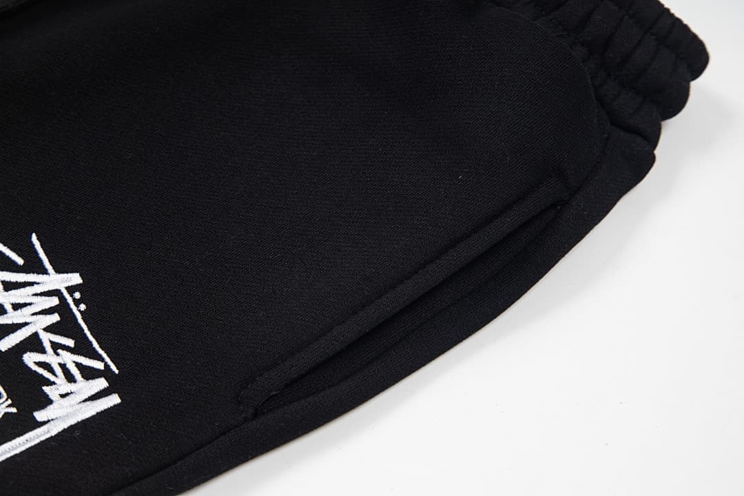 Stussy x Nike Fleece Joggers foto 02