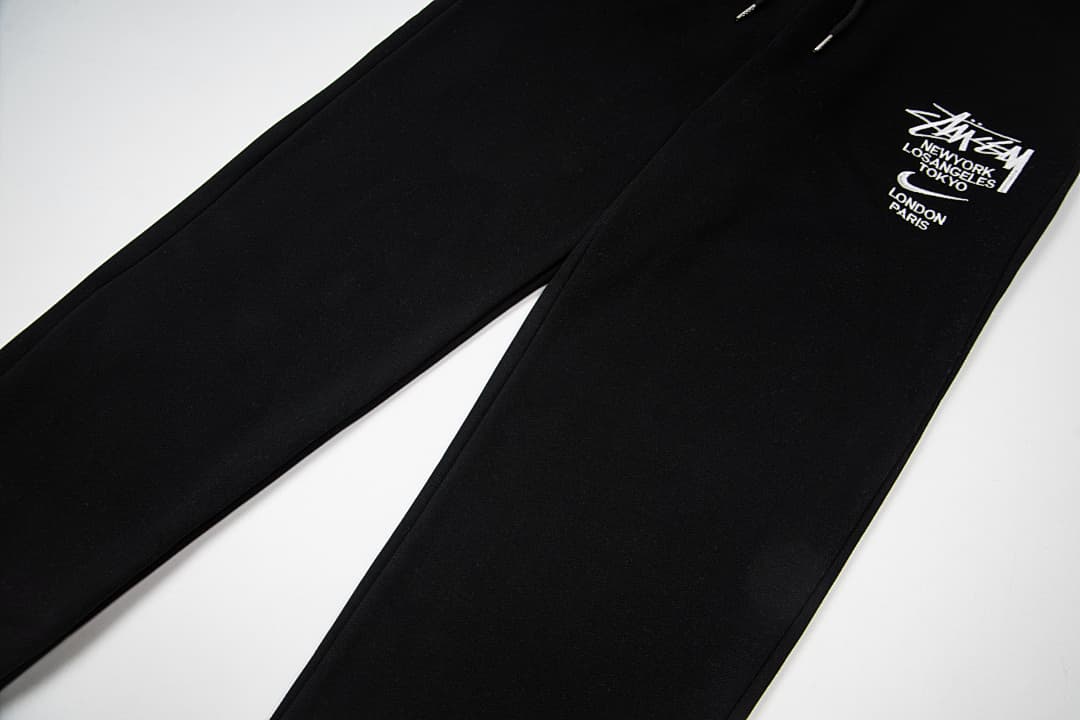 Stussy x Nike Fleece Joggers foto 04