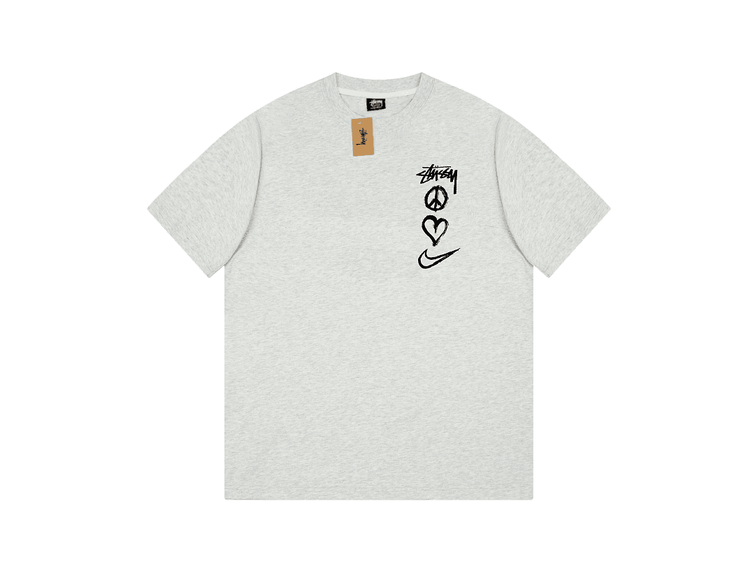 Nike Heart Logo Collaboration Tee foto 08