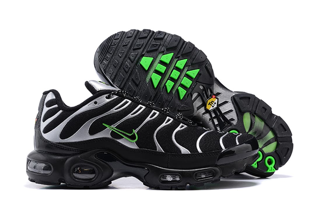 Nike Air Max TN — Preto Branco Verde foto 02