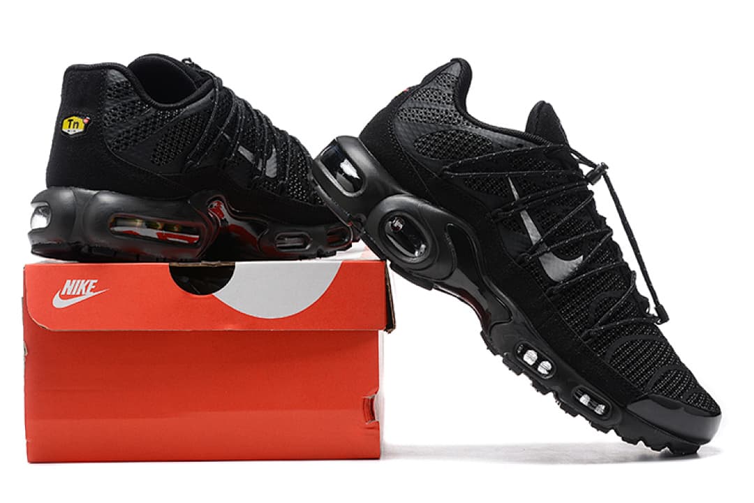 Nike Air Max TN — Black Grid Red foto 01