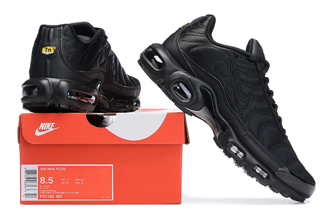 Nike Air Max TN — Full Black Stealth foto 01