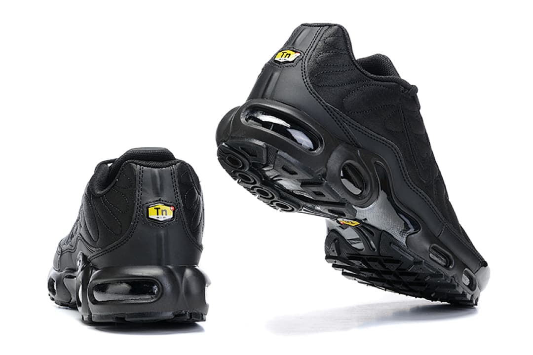 Nike Air Max TN — Full Black Stealth foto 03