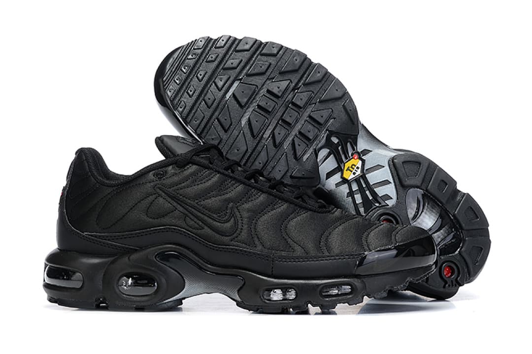Nike Air Max TN — Full Black Stealth foto 04